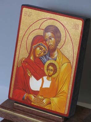 icone de la sainte famille avec un fond à la feuille d'or