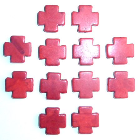 12 perles plates en forme de croix couleur rouge