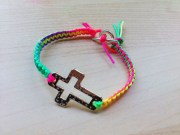 bracelet-loisir-creatif4-multicolore-macram+®-b