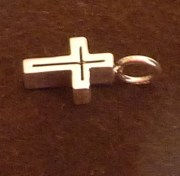 croix-argent-gravee